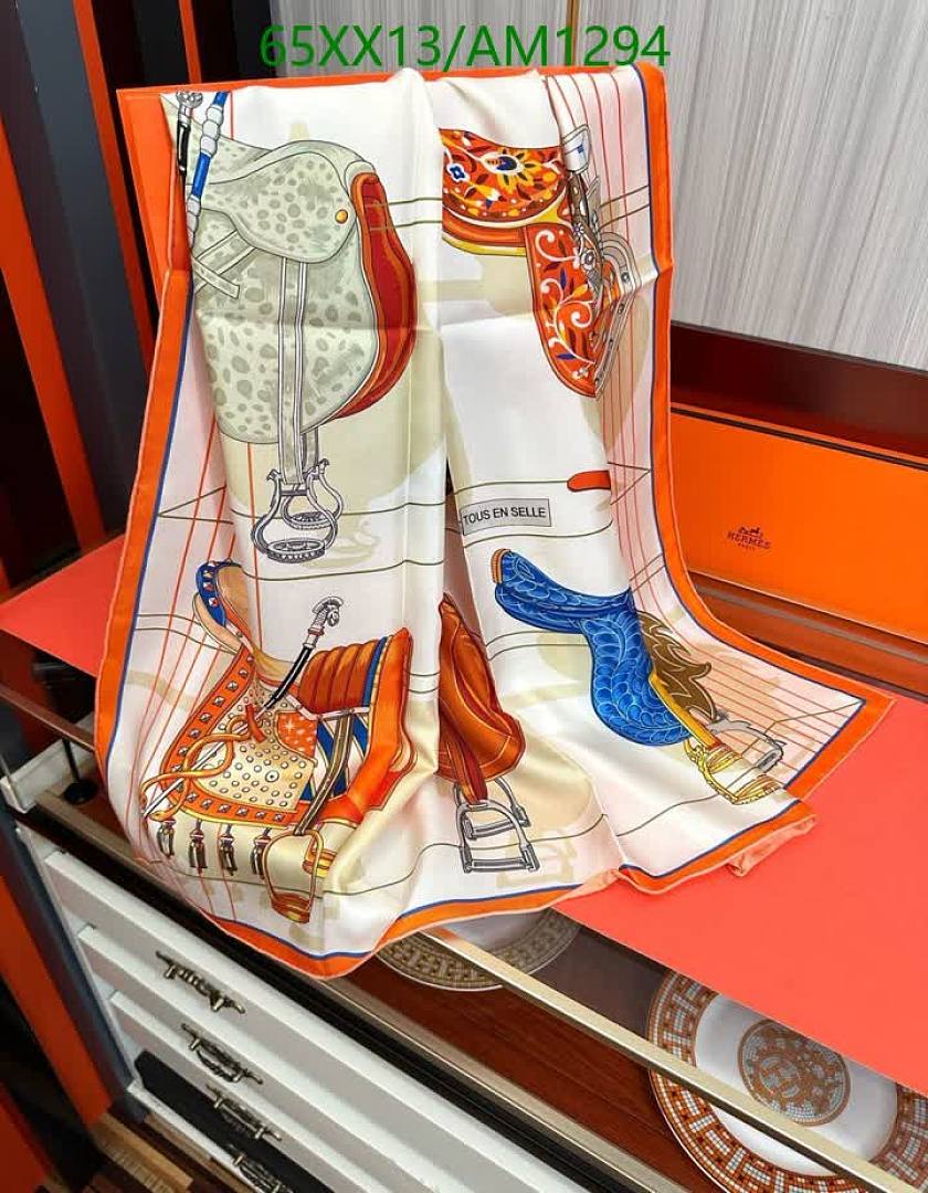 Hermes-Scarves Code: AM1294 $: 65USD