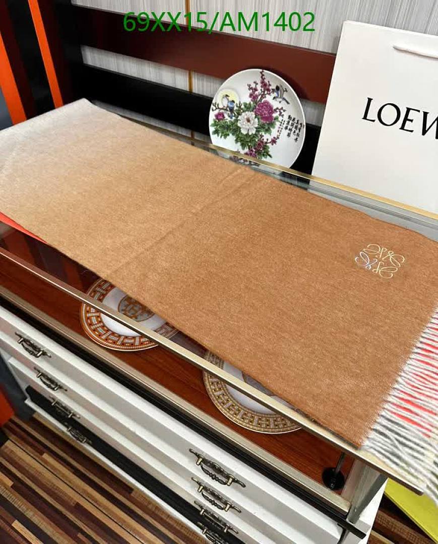 Loewe-Scarves Code: AM1402 $: 69USD