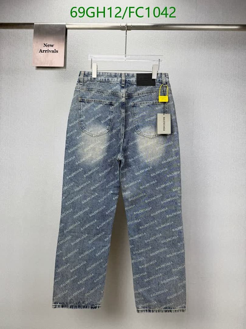 Balenciaga-Clothing Code: FC1042 $: 69USD