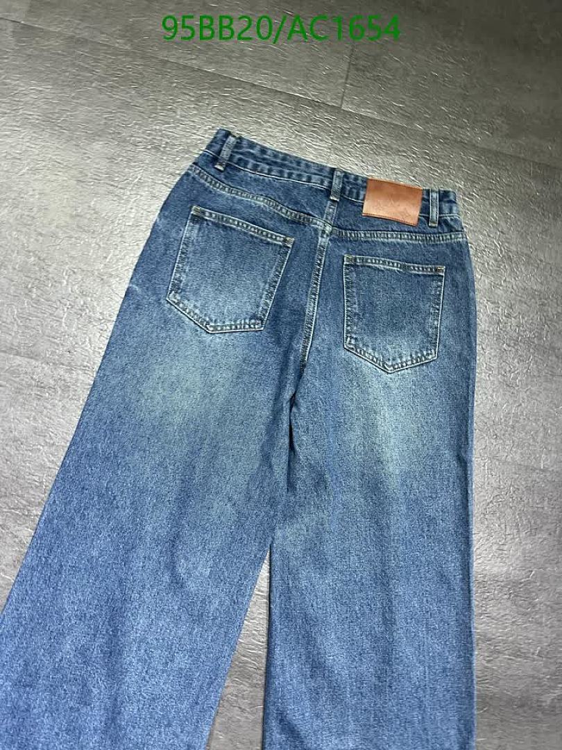 LV-Clothing Code: AC1654 $: 95USD