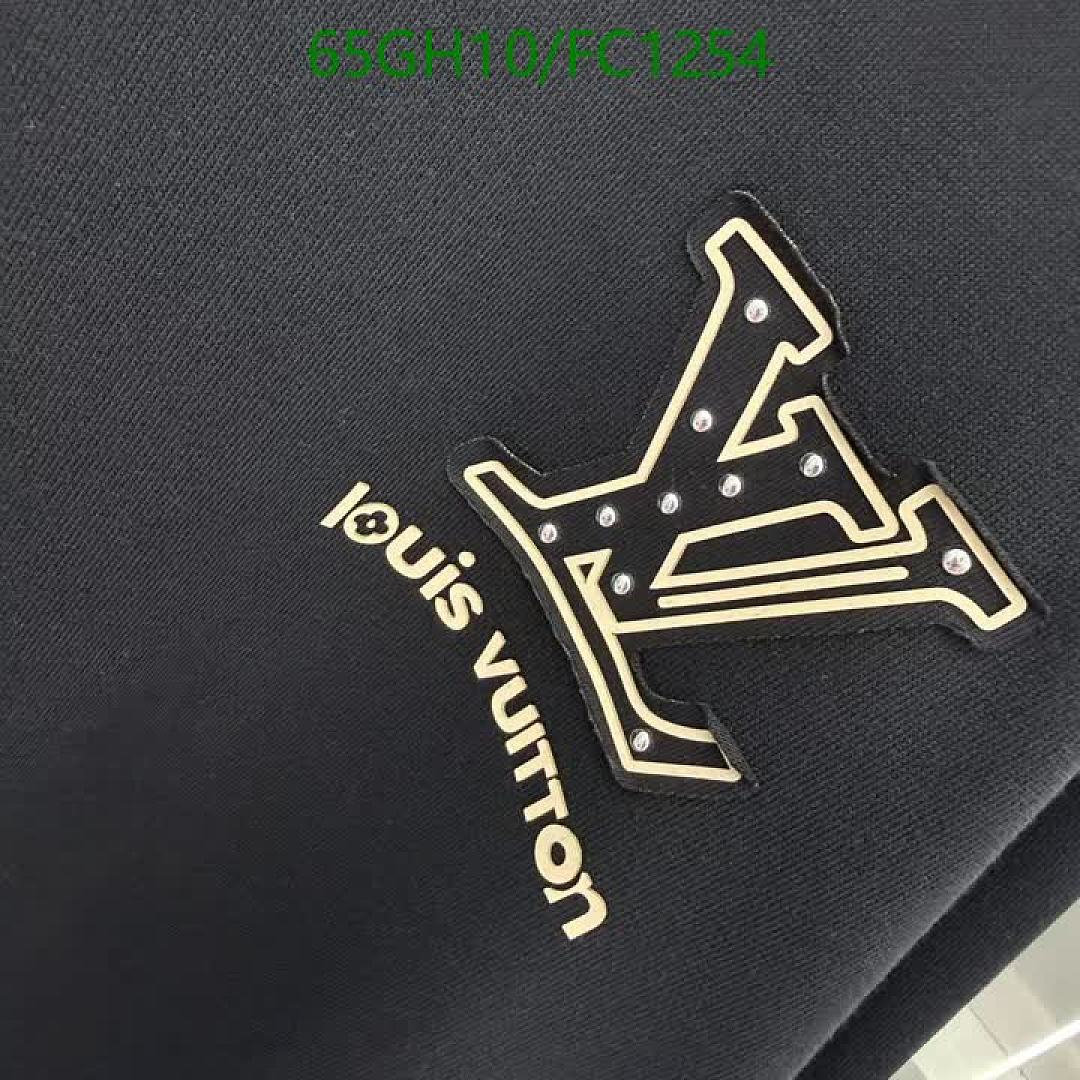 LV-Clothing Code: FC1254 $: 65USD