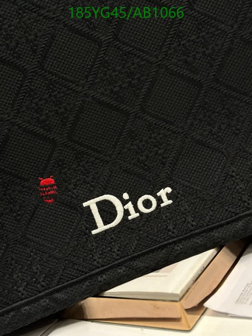Dior-BagsMirror Quality Code: AB1066 $: 185USD