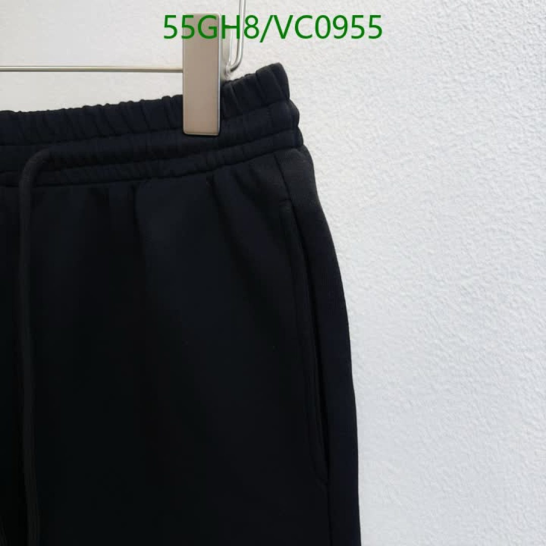 Balenciaga-Clothing Code: VC0955 $: 55USD