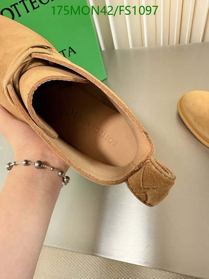 BV-Men shoes Code: FS1097 $: 175USD