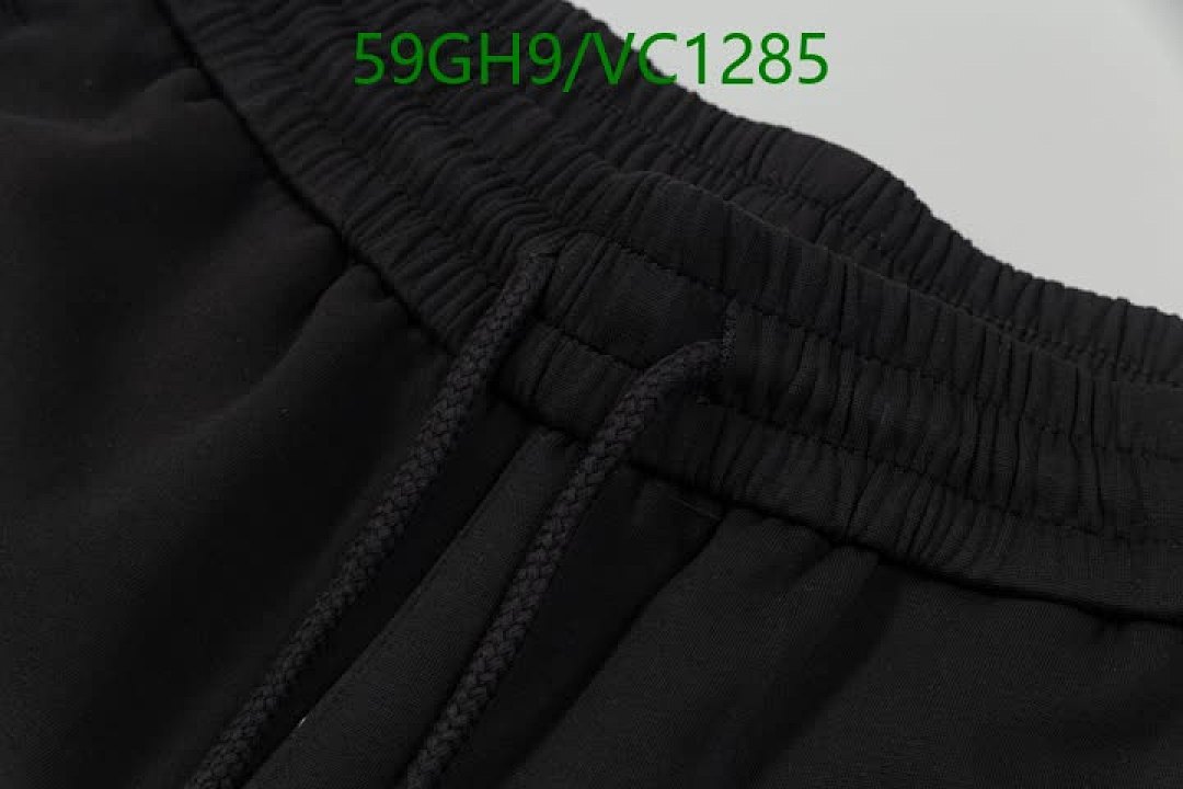 Moncler-Clothing Code: VC1285 $: 59USD