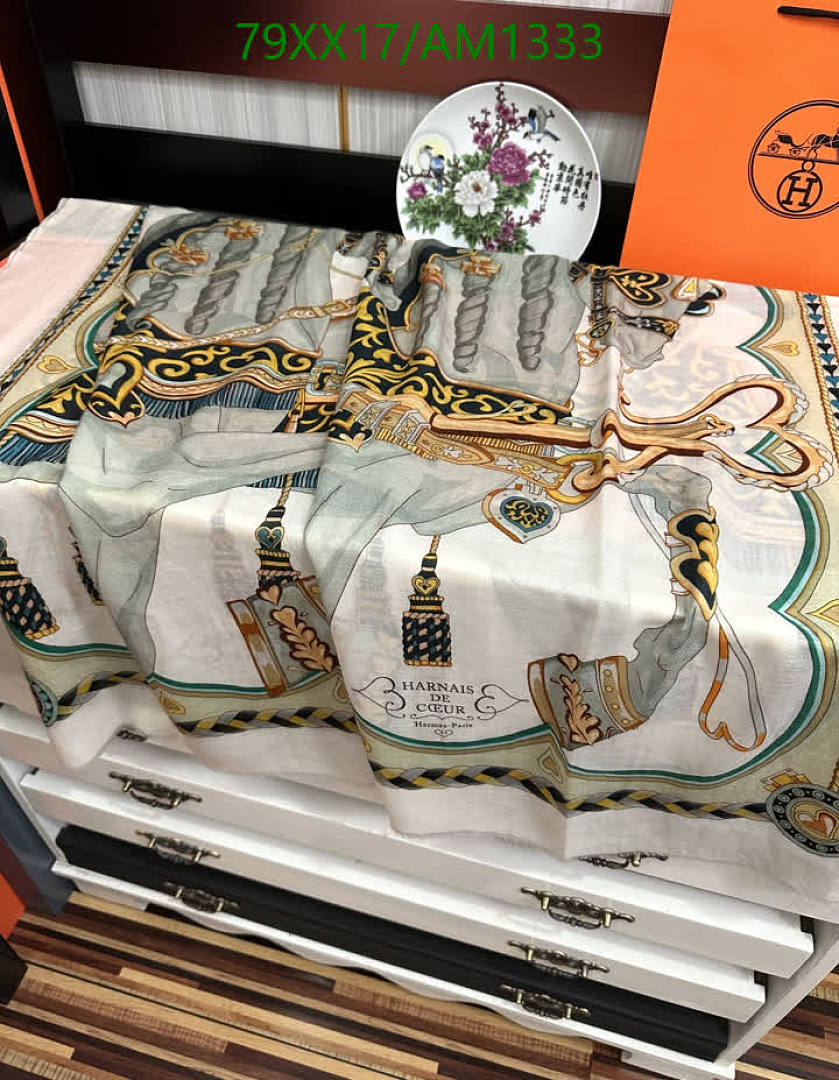 Hermes-Scarves Code: AM1333 $: 79USD
