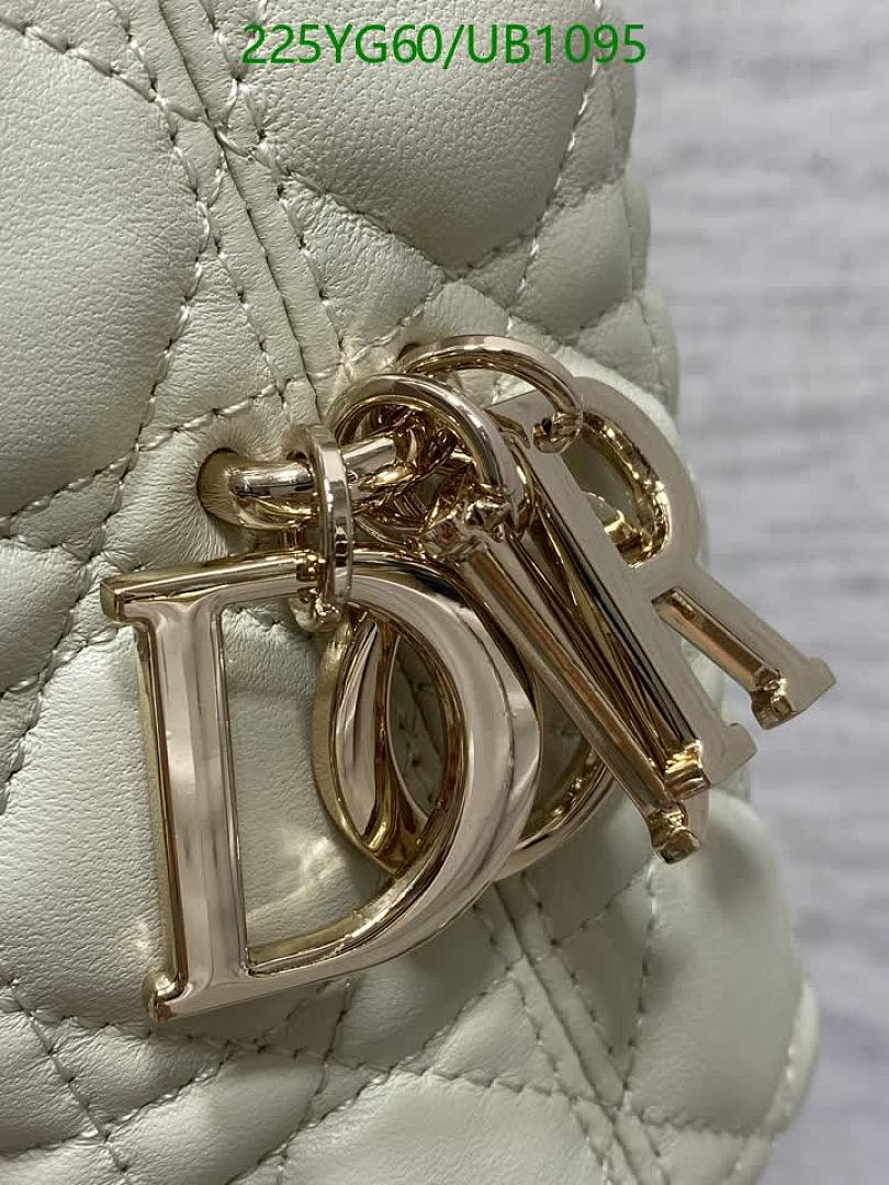 Dior-BagsMirror Quality Code: UB1095 $: 225USD