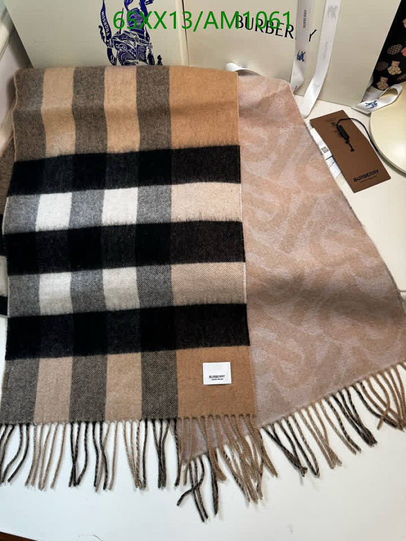 Burberry-Scarves Code: AM1061 $: 65USD