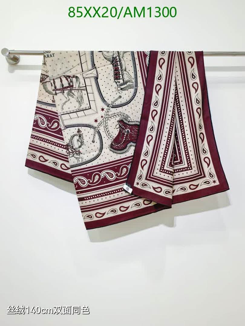 Hermes-Scarves Code: AM1300 $: 85USD