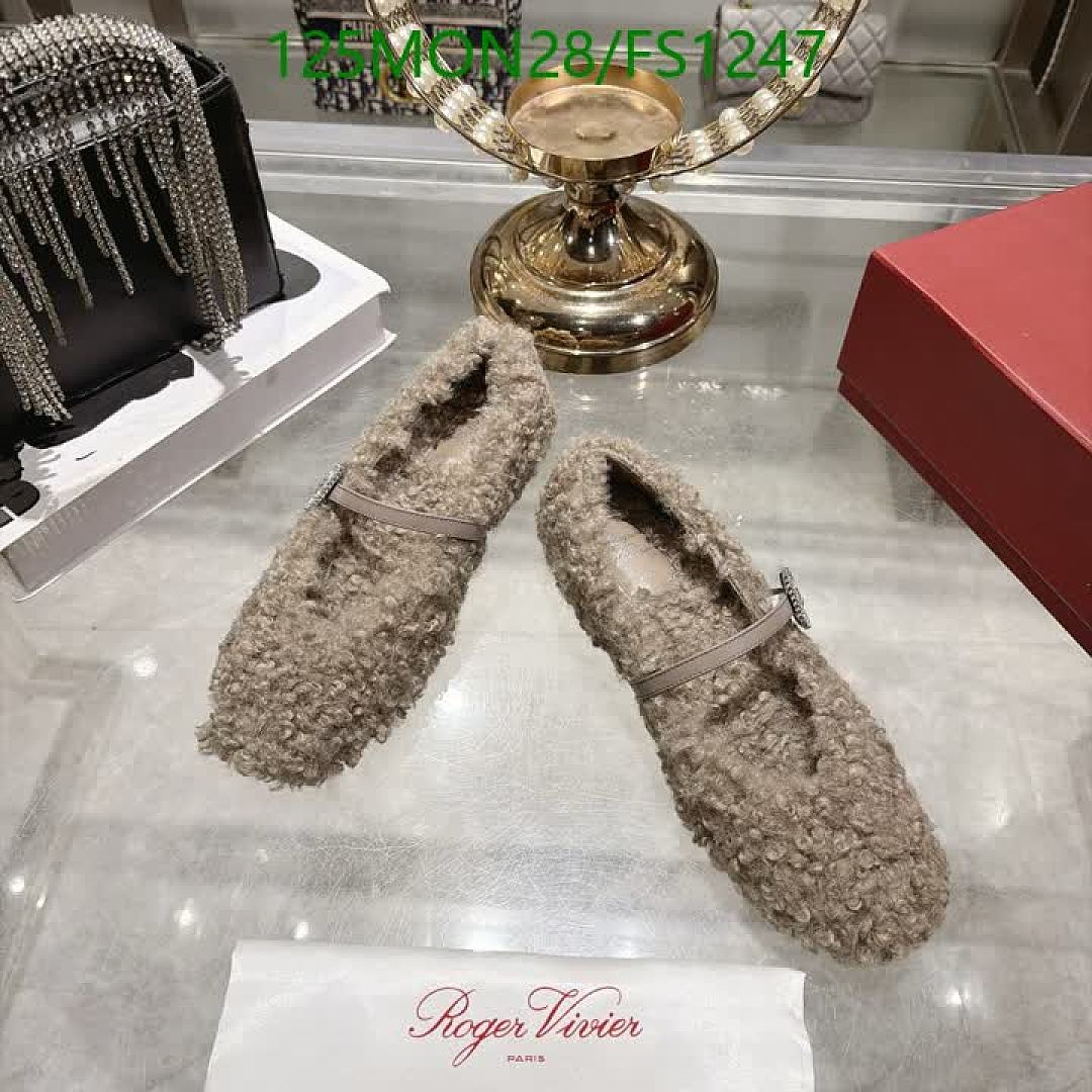Roger Vivier-Women Shoes Code: FS1247 $: 125USD
