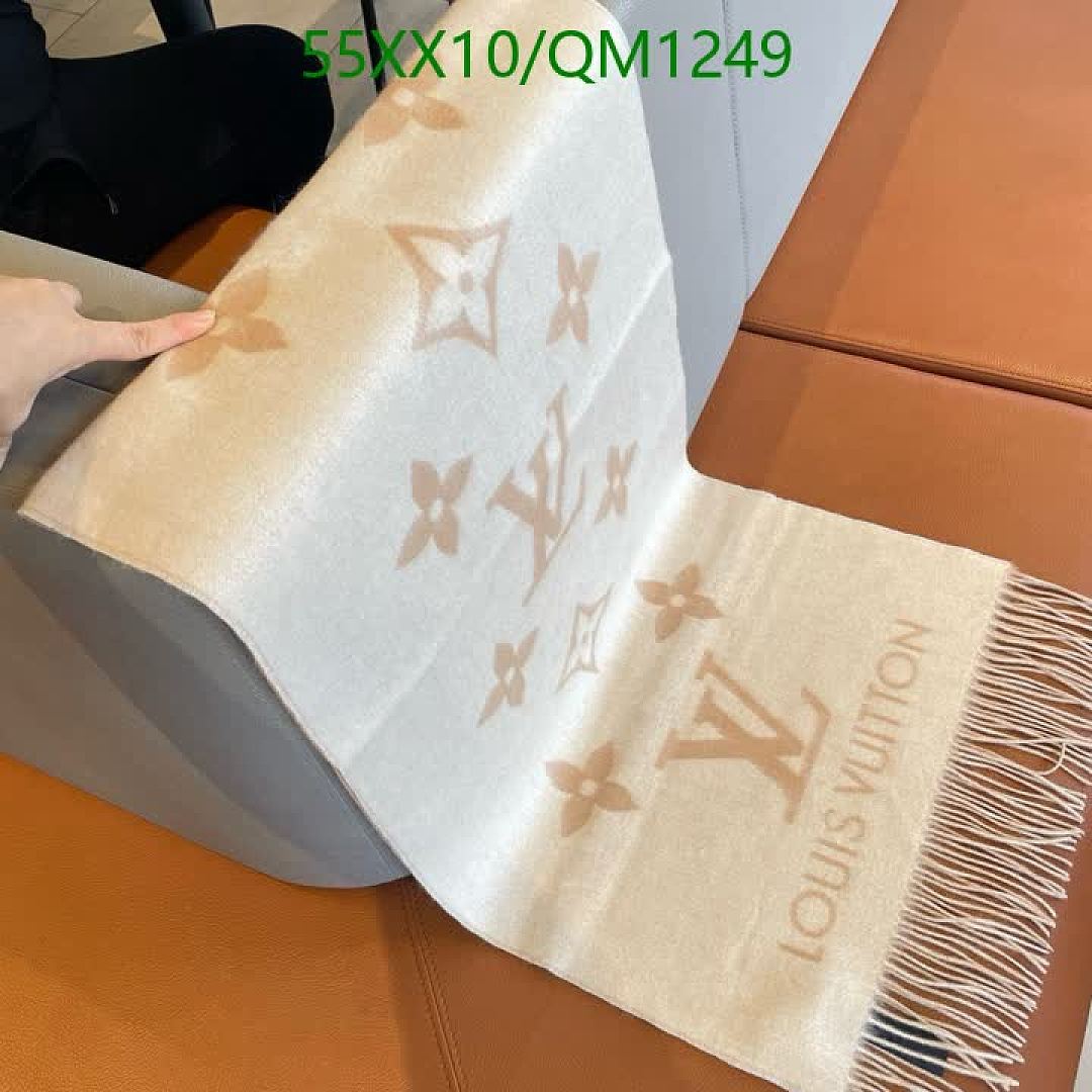 LV-Scarves Code: QM1249 $: 55USD