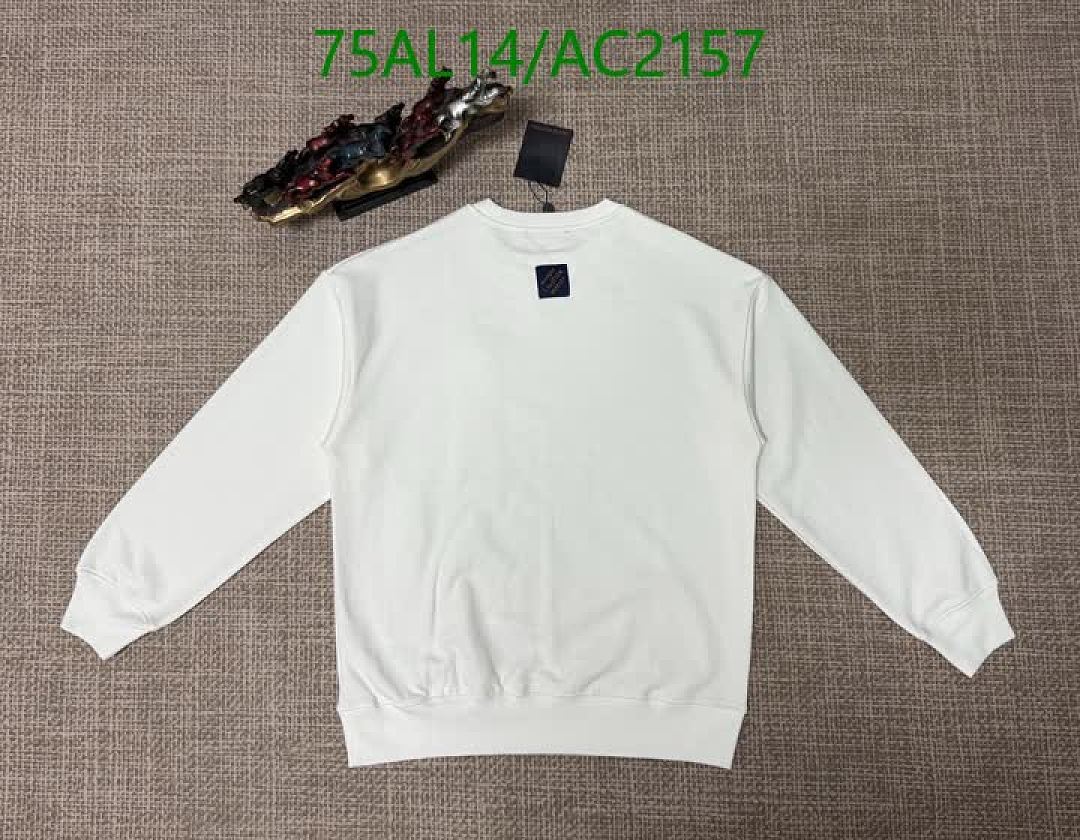 LV-Clothing Code: AC2157 $: 75USD