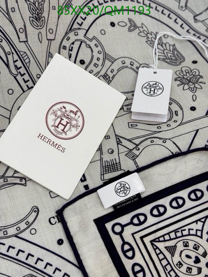 Hermes-Scarves Code: QM1193 $: 85USD