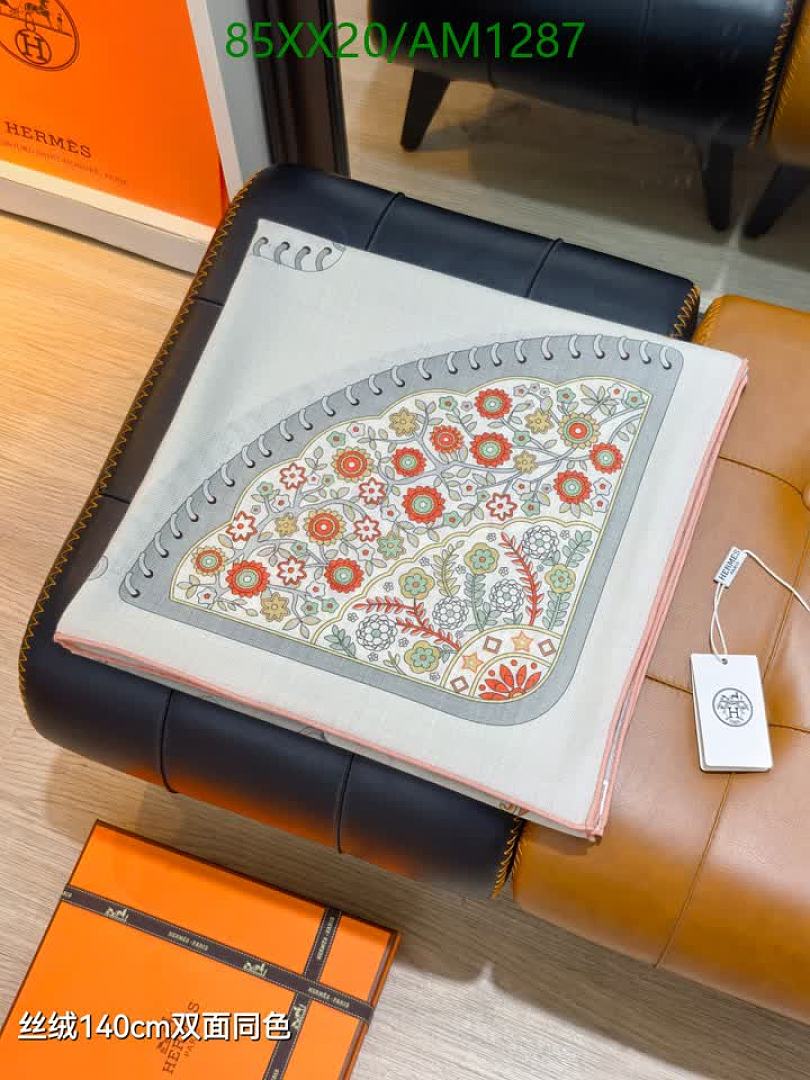 Hermes-Scarves Code: AM1287 $: 85USD