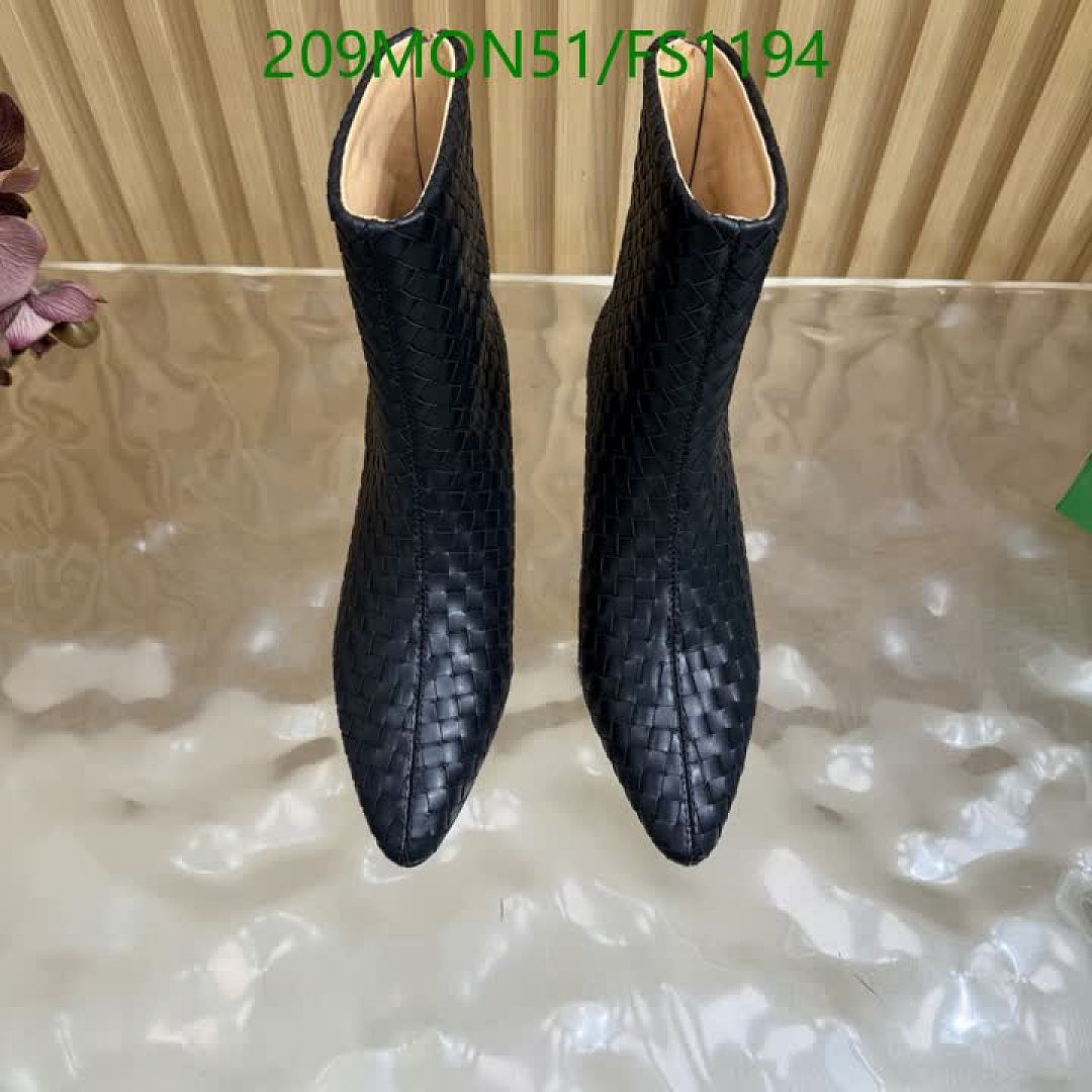 BV-Women Shoes Code: FS1194 $: 209USD