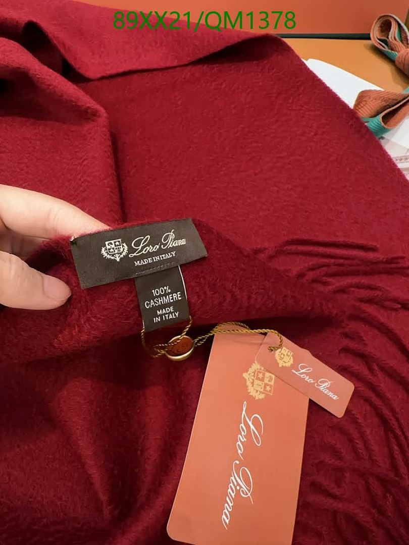 Loro Piana-Scarves Code: QM1378 $: 89USD