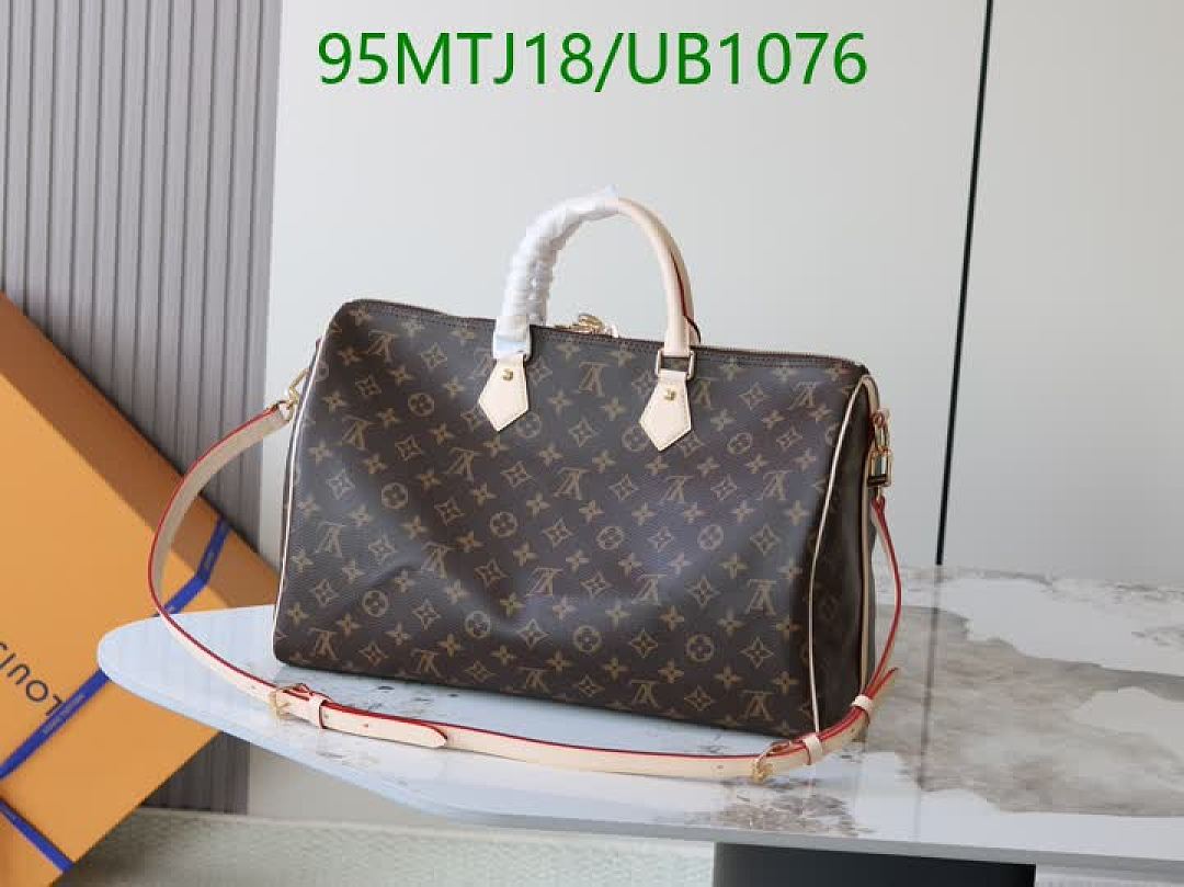 LV-Bags4A Quality Code: UB1076 $: 95USD