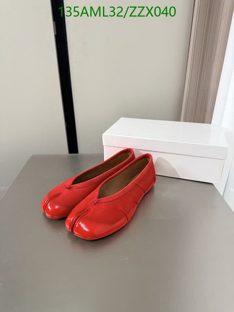 MM6-Women Shoes Code: ZZX040 $: 135USD