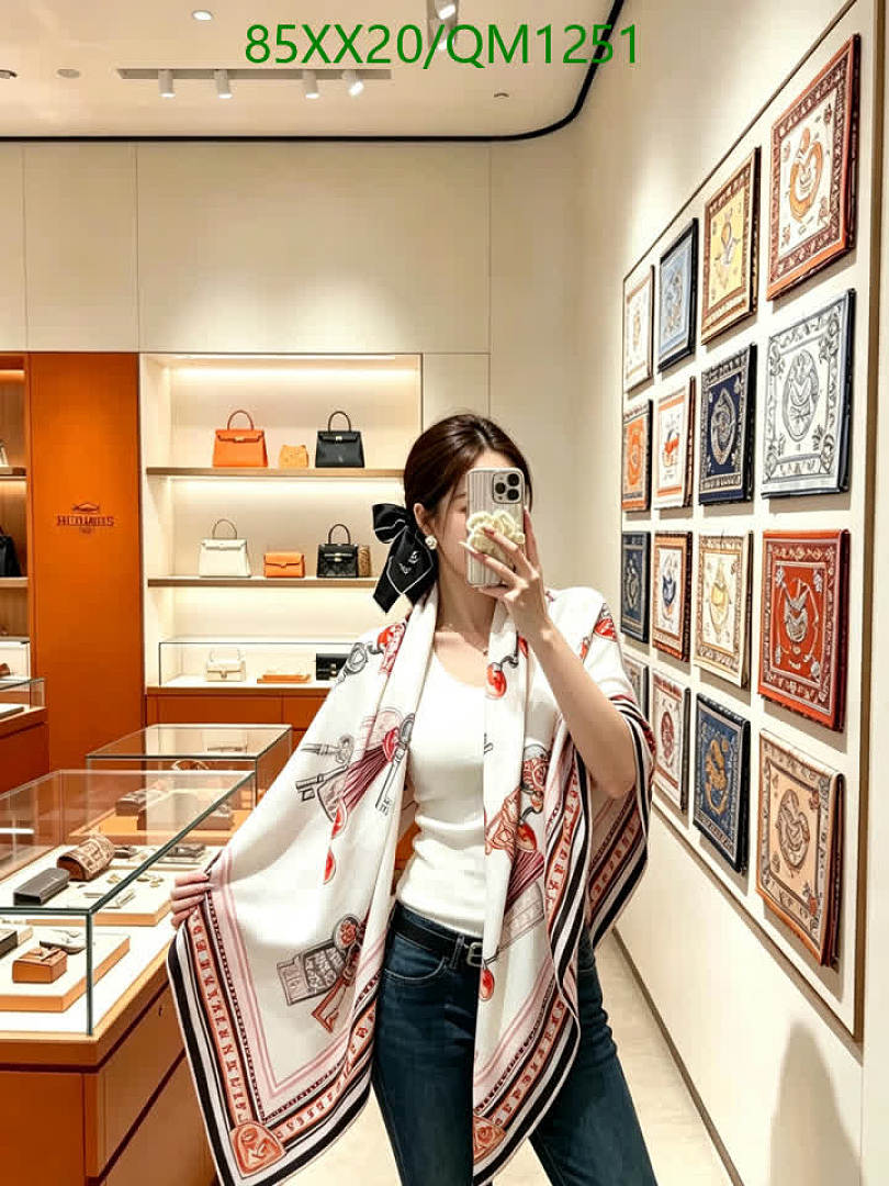 LV-Scarves Code: QM1251 $: 85USD