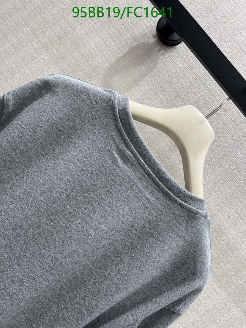 LV-Clothing Code: FC1641 $: 95USD