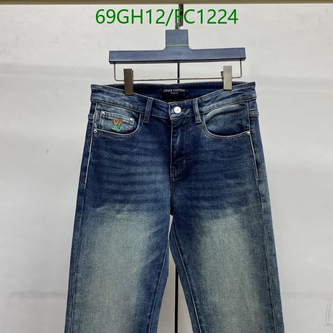 LV-Clothing Code: FC1224 $: 69USD