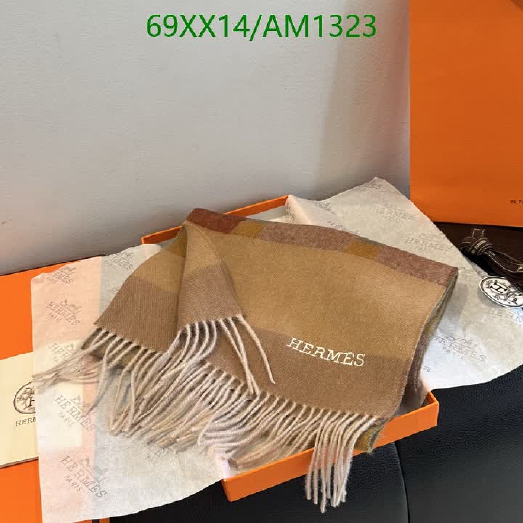 Hermes-Scarves Code: AM1323 $: 69USD