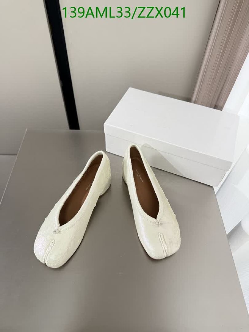 MM6-Women Shoes Code: ZZX041 $: 139USD