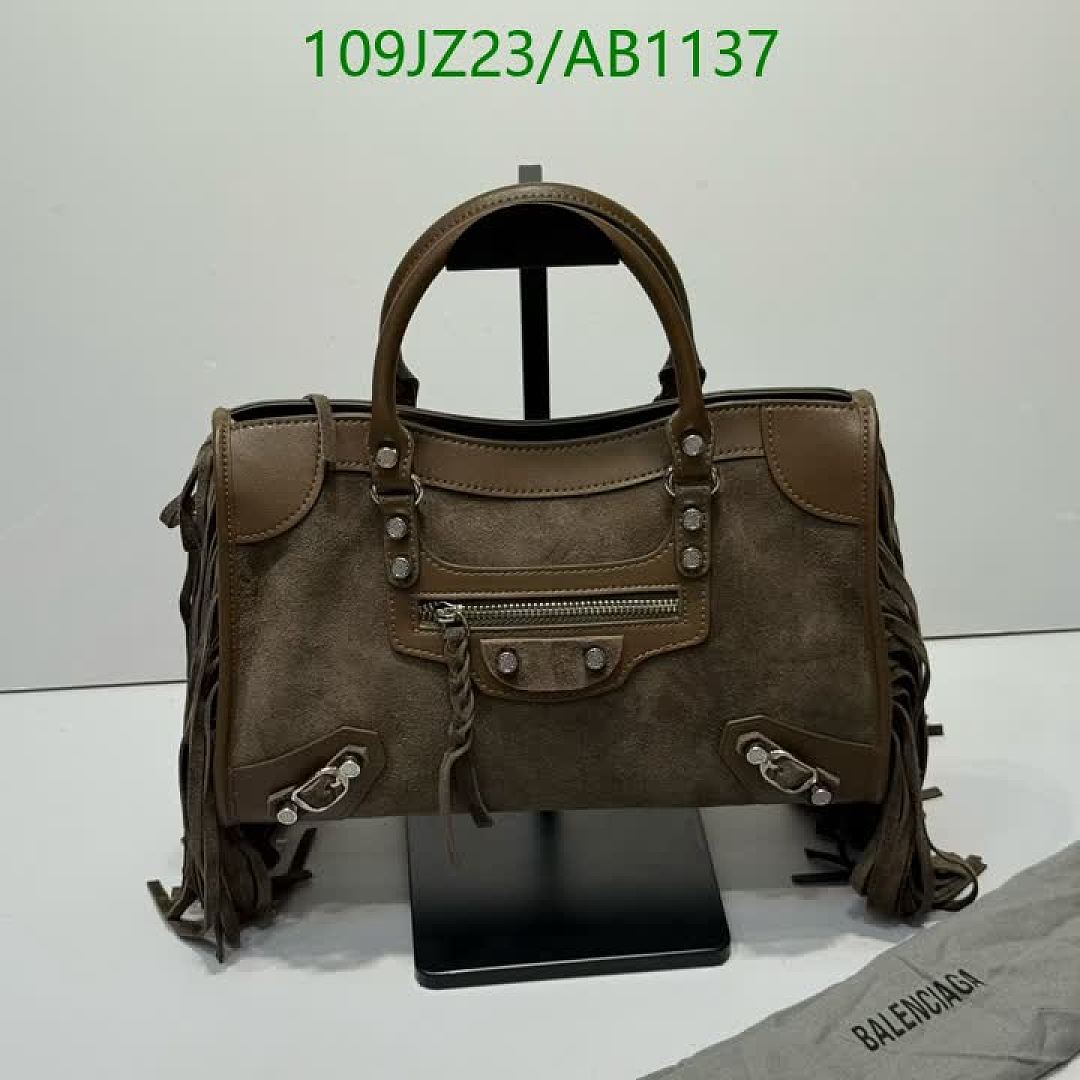 Balenciaga-Bags4A Quality Code: AB1137 $: 109USD