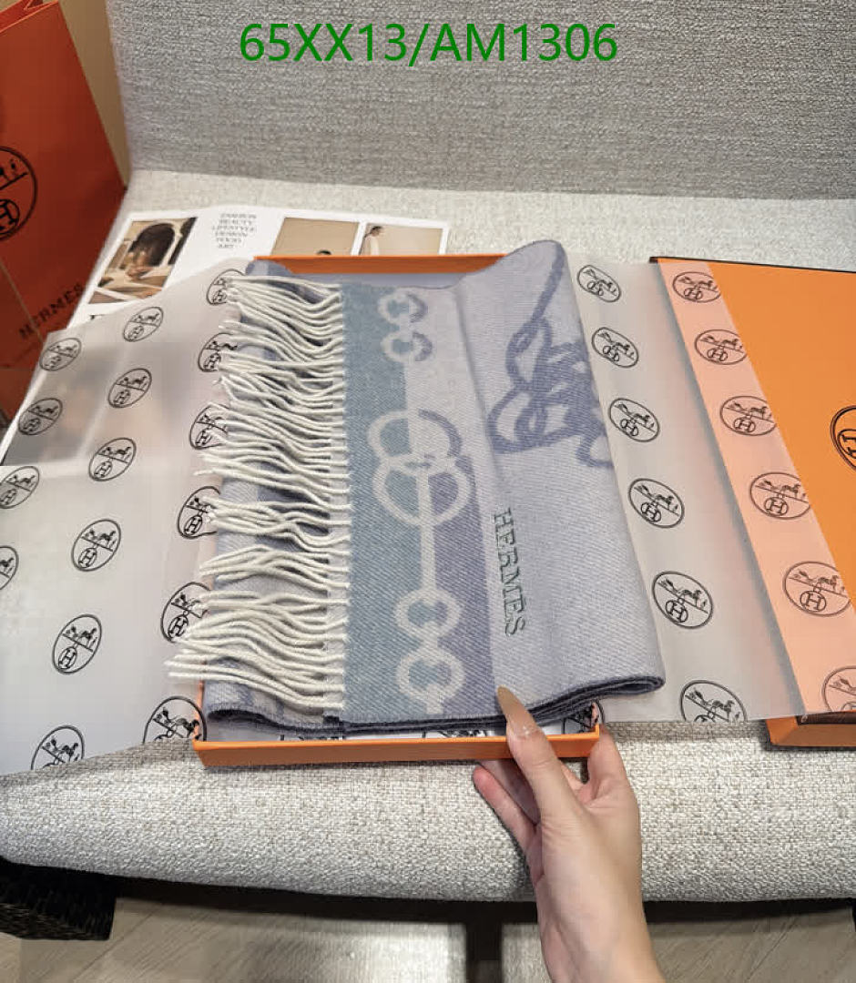 Hermes-Scarves Code: AM1306 $: 65USD