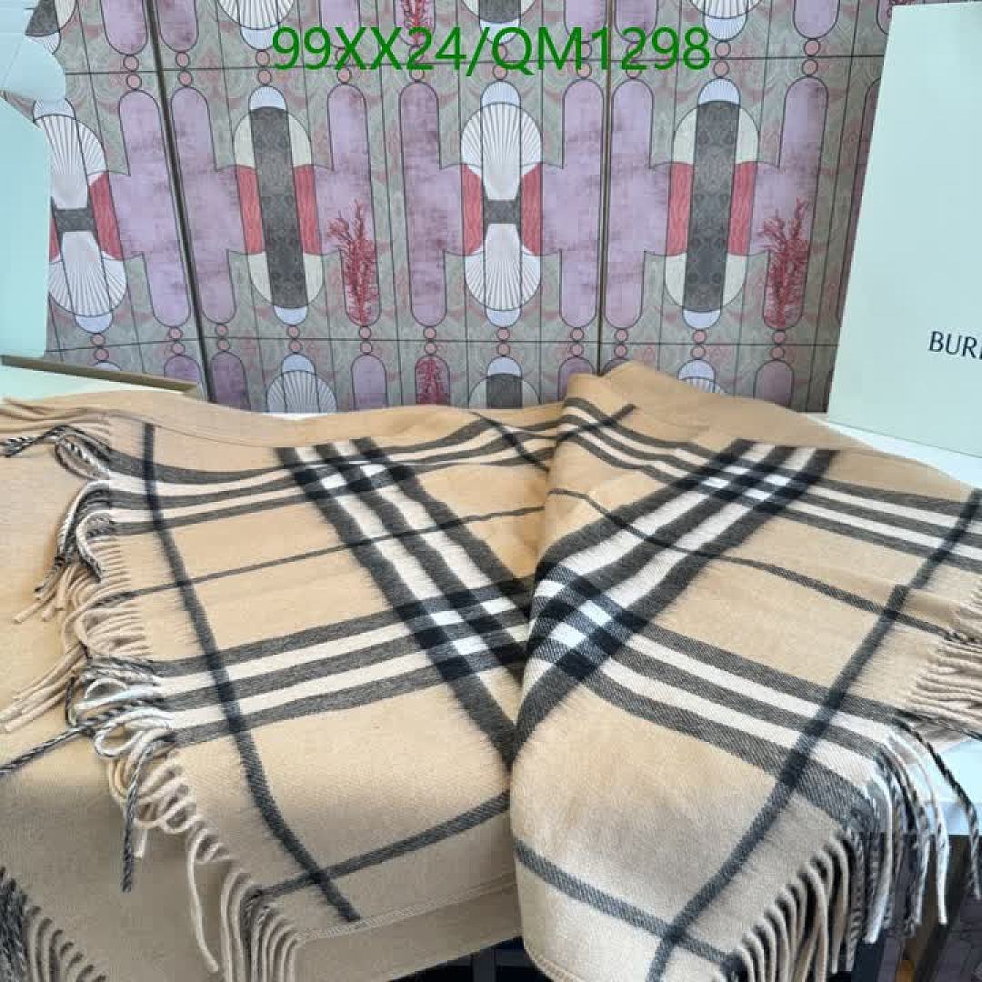 Burberry-Scarves Code: QM1298 $: 99USD