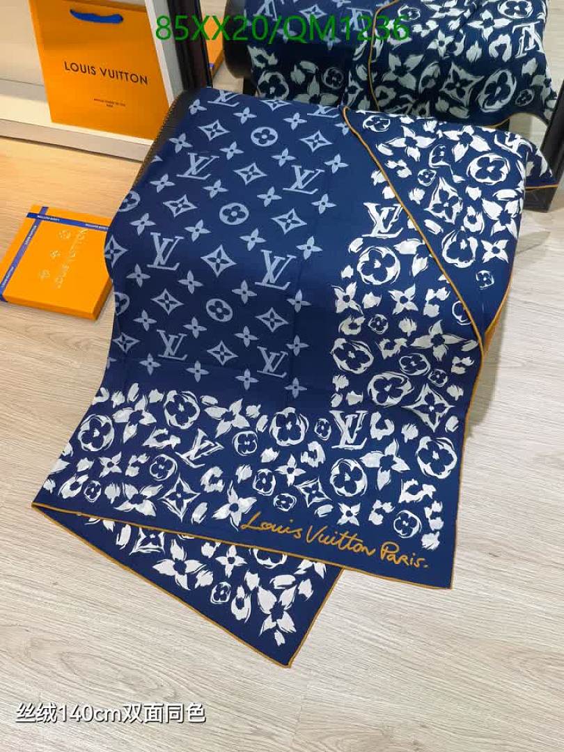 LV-Scarves Code: QM1236 $: 85USD