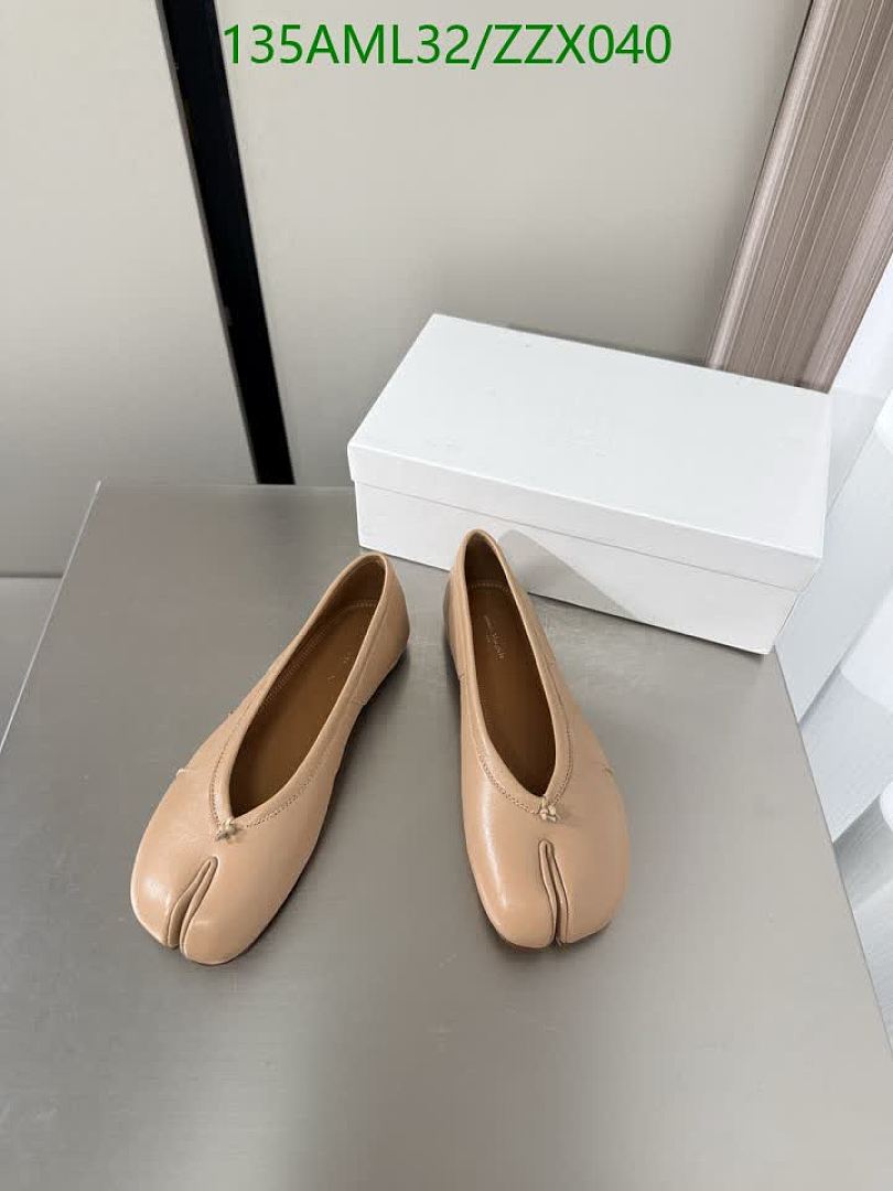 MM6-Women Shoes Code: ZZX040 $: 135USD