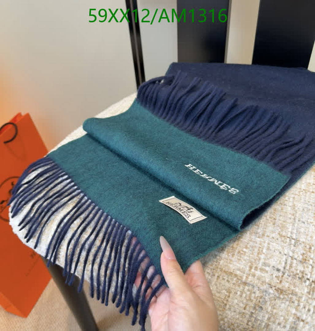 Hermes-Scarves Code: AM1316 $: 59USD