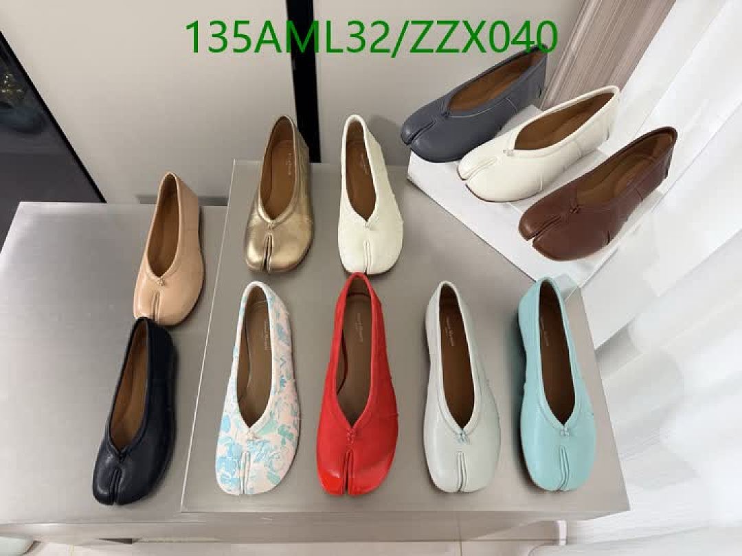 MM6-Women Shoes Code: ZZX040 $: 135USD