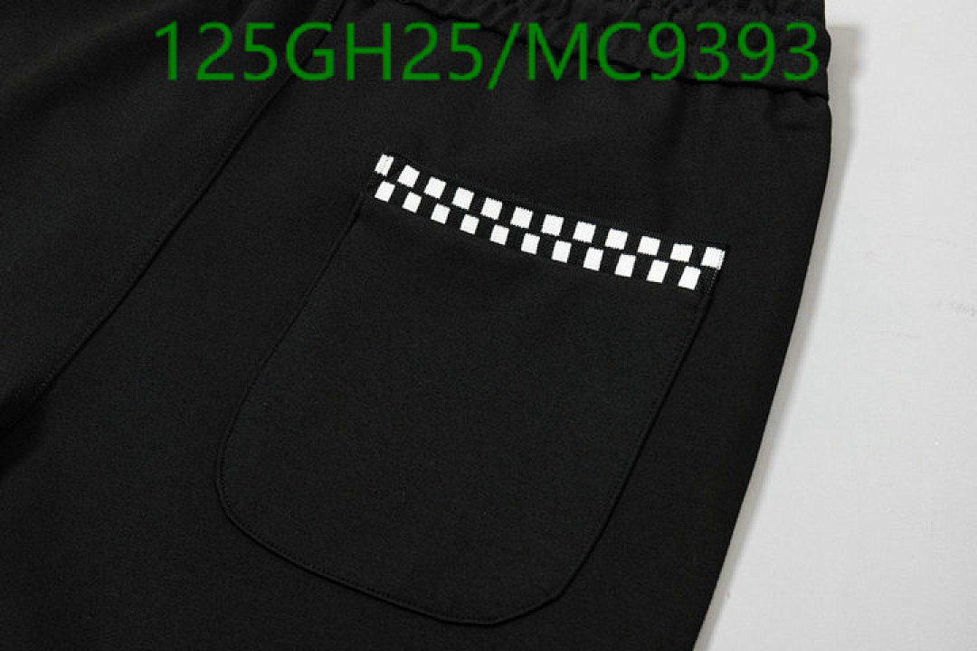 LV-Clothing Code: MC9393 $: 125USD