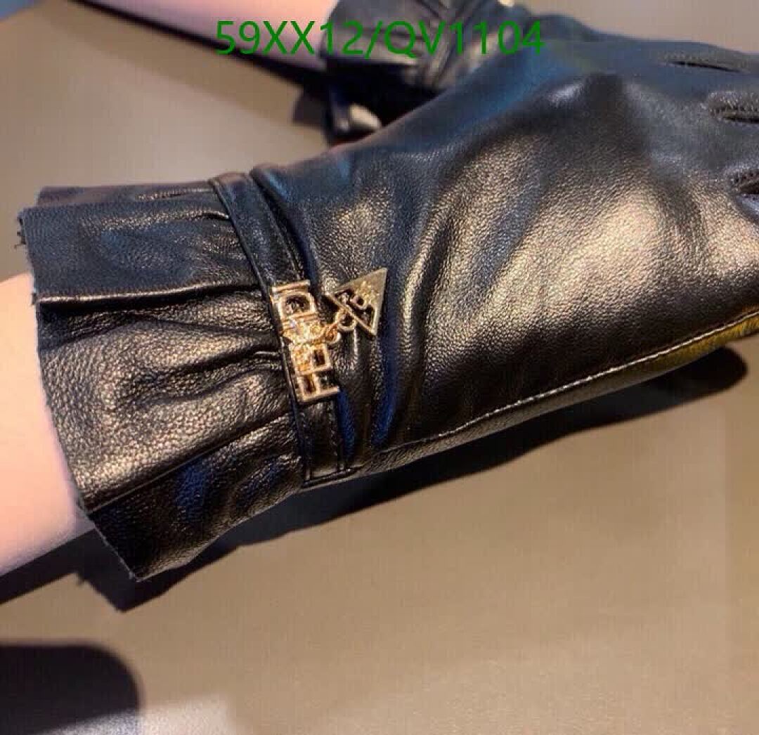 Fendi-Gloves Code: QV1104 $: 59USD
