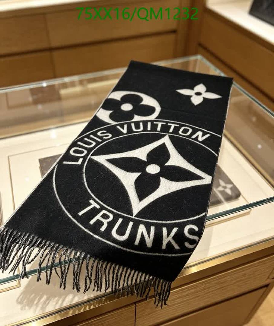 LV-Scarves Code: QM1232 $: 75USD