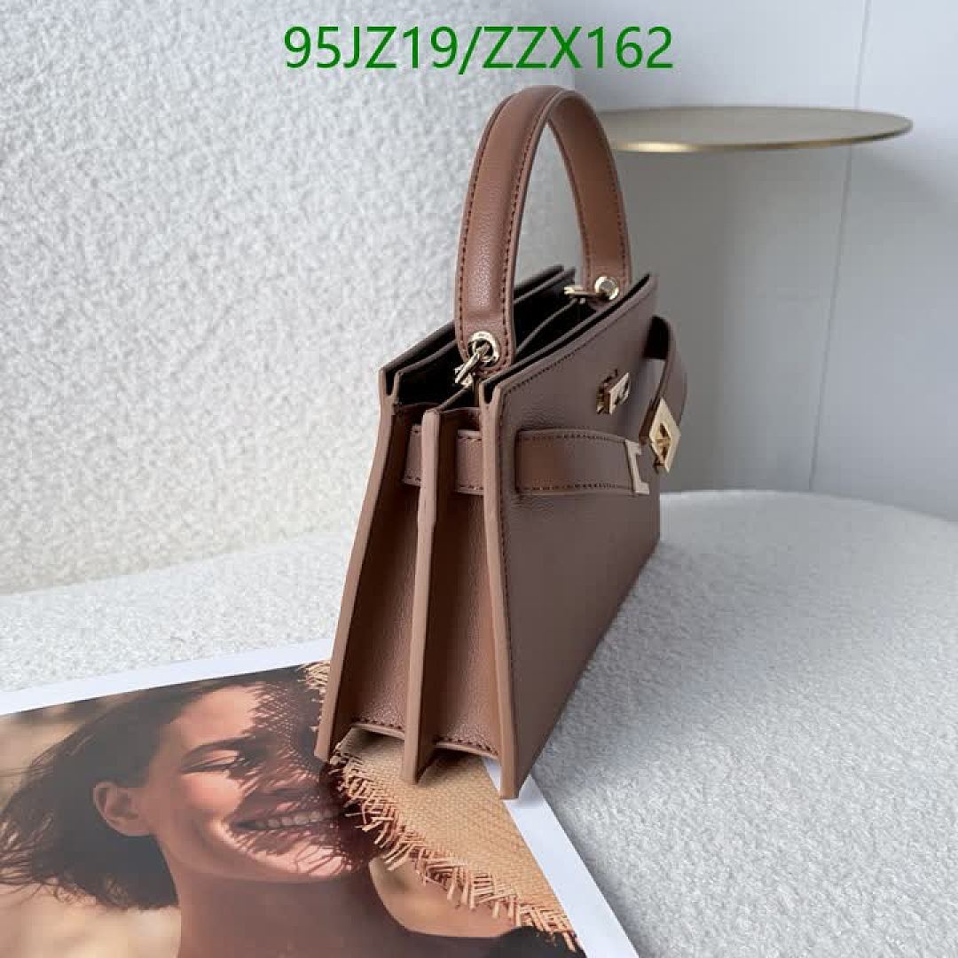 Tory Burch-Bags4A Quality Code: ZZX162 $: 95USD
