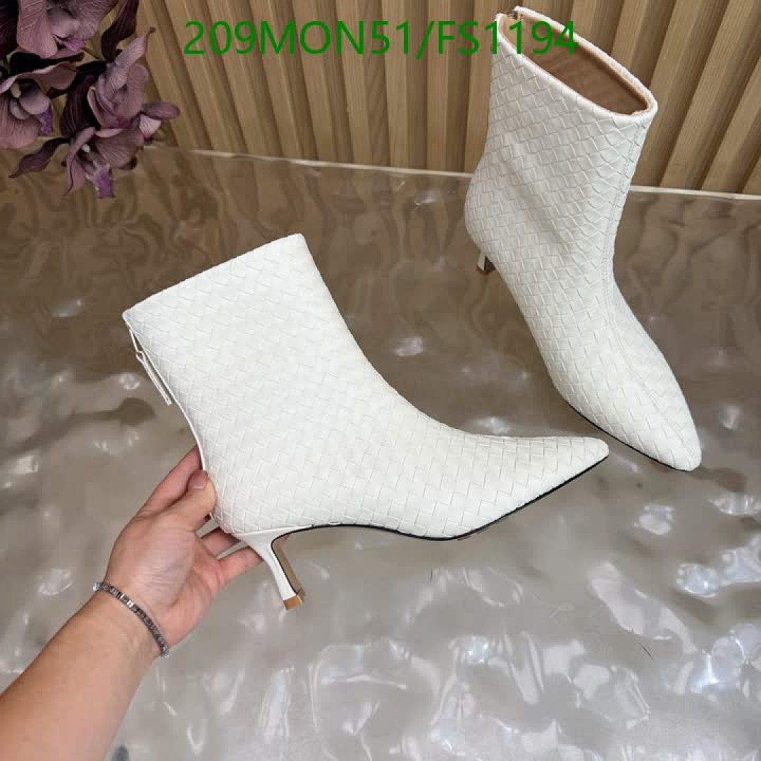BV-Women Shoes Code: FS1194 $: 209USD