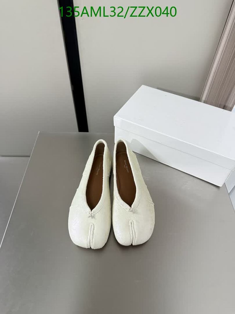 MM6-Women Shoes Code: ZZX040 $: 135USD