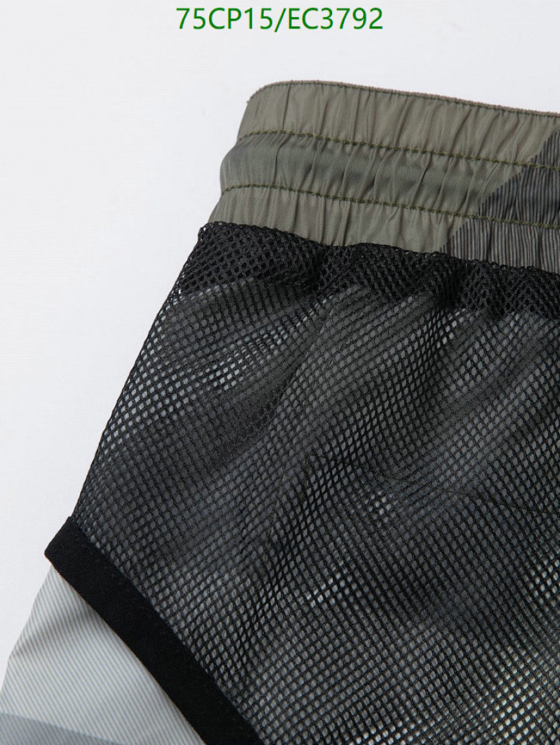 Burberry-Clothing Code: EC3792 $: 75USD