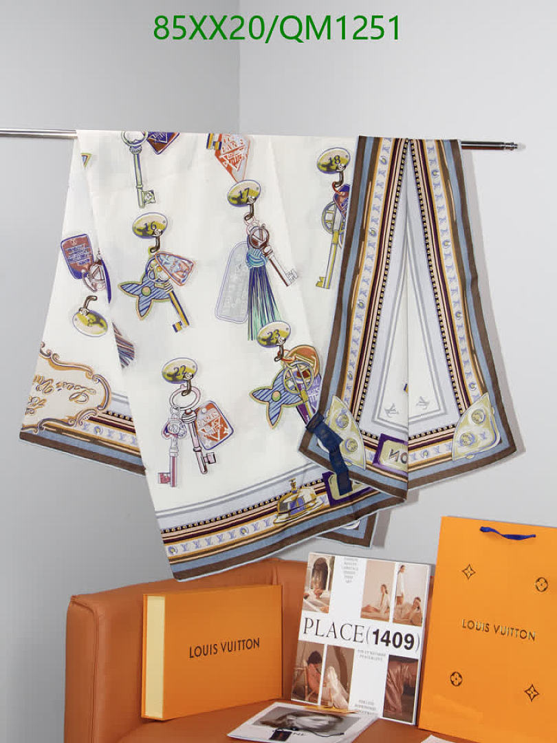 LV-Scarves Code: QM1251 $: 85USD