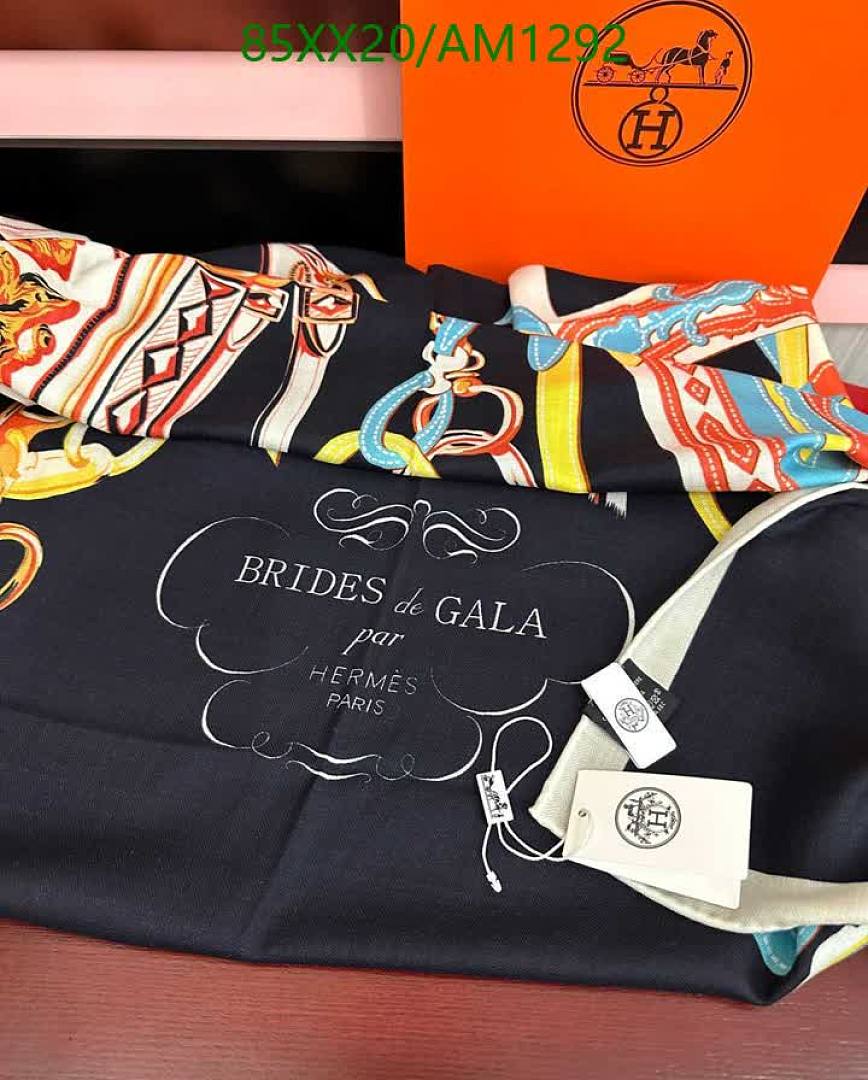 Hermes-Scarves Code: AM1292 $: 85USD