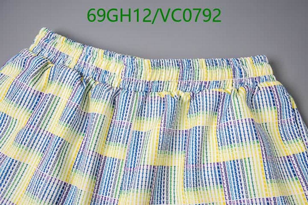 LV-Clothing Code: VC0792 $: 69USD