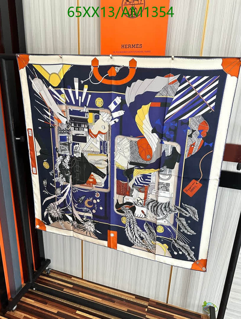 Hermes-Scarves Code: AM1354 $: 65USD