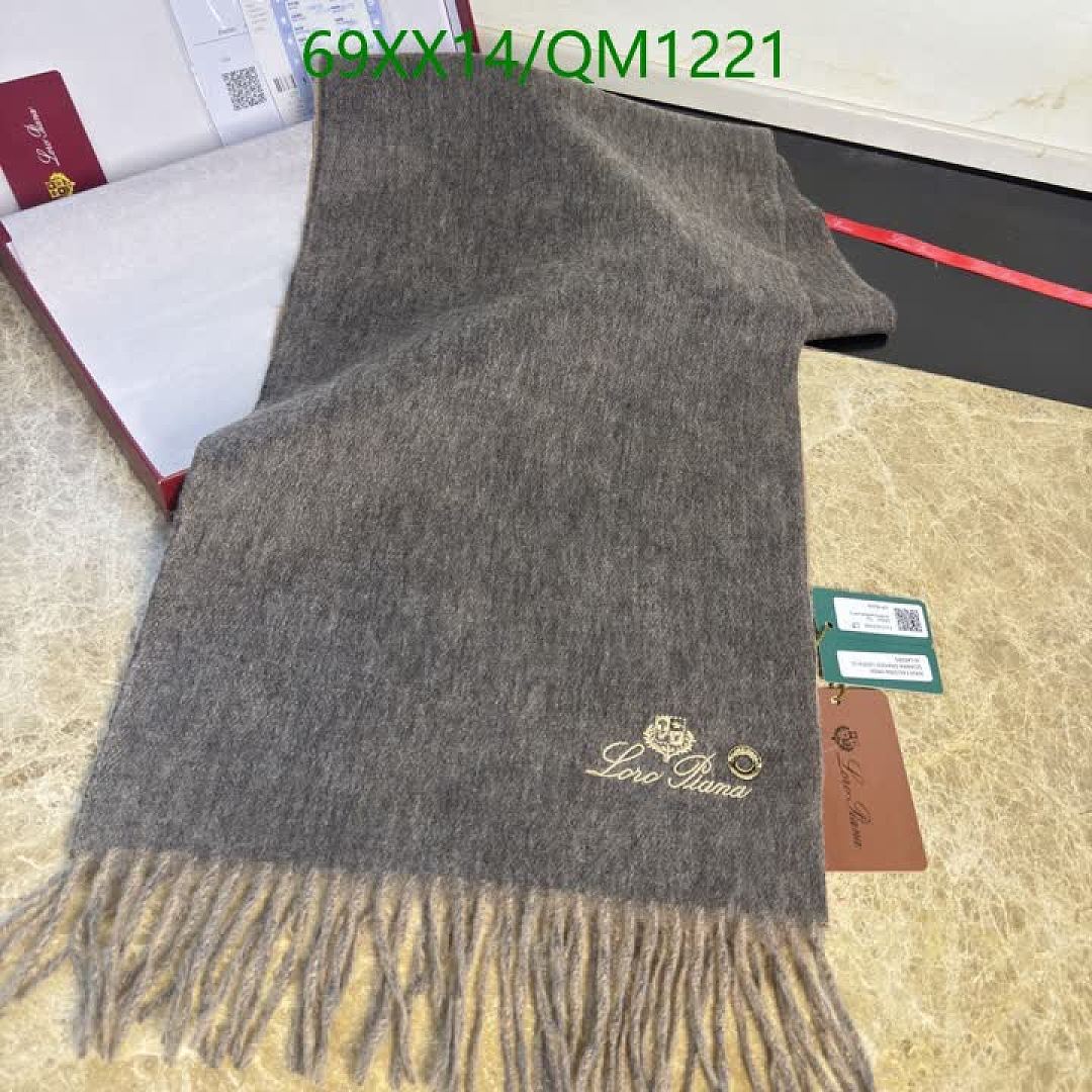 Loro Piana-Scarves Code: QM1221 $: 69USD