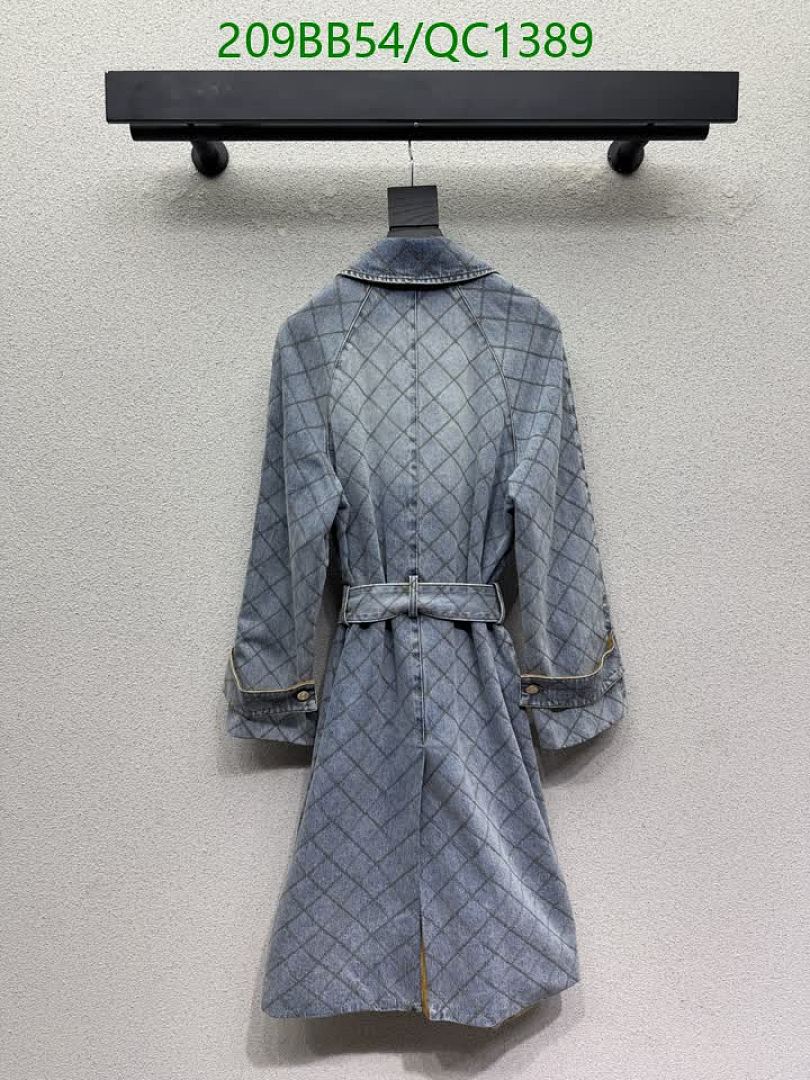 Chanel-Clothing Code: QC1389 $: 209USD