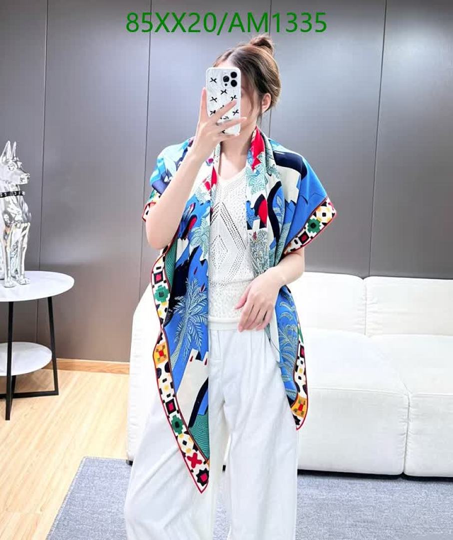 Hermes-Scarves Code: AM1335 $: 85USD