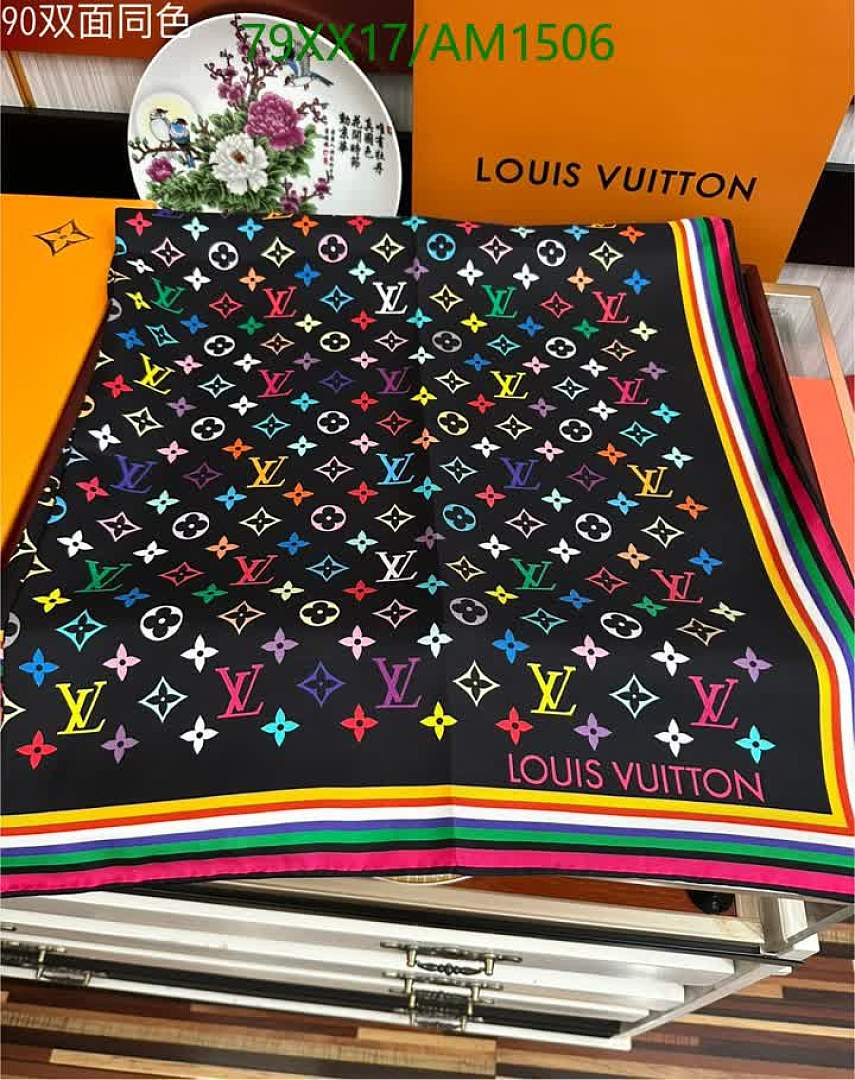 LV-Scarves Code: AM1506 $: 79USD