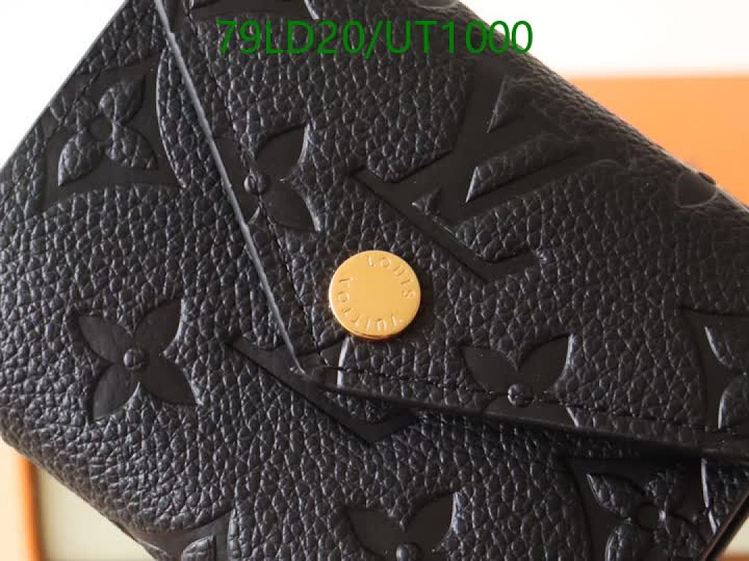 LV-WalletsMirror Quality Code: UT1000 $: 79USD